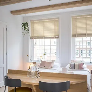 2* Bed & Breakfast At The Canal